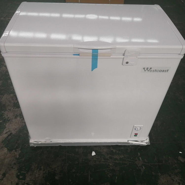 Wholesale-Top-Open-7Cuft-Deep-Chest-Freezer-with-Lock-and-Light-LBCF198