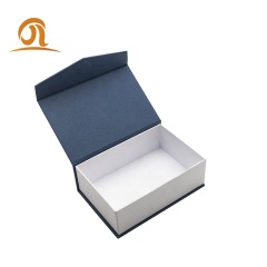 Bridesmaid Box Rectangle Collapsible Box with Magnetic Lid for Gift Packaging