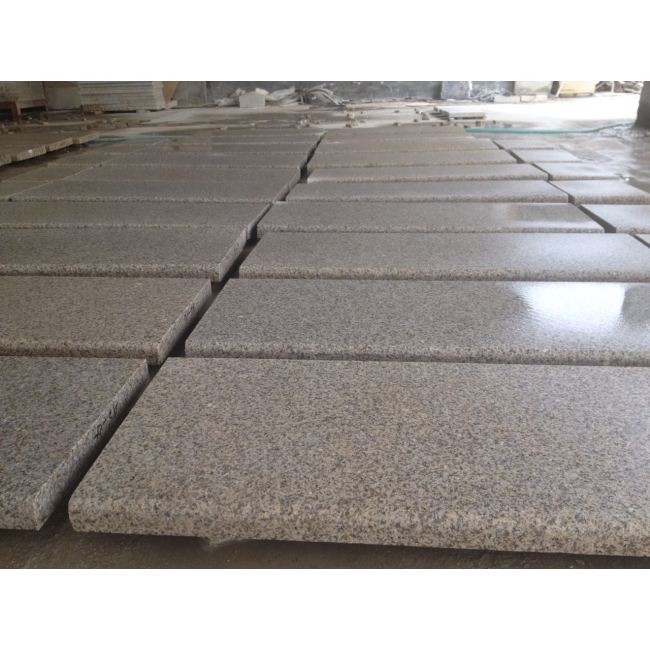 Polished G682 granite tile