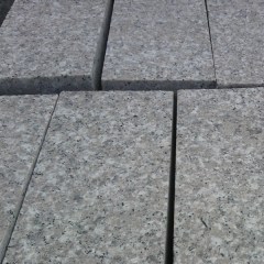 Top surface flamed G635 pink granite setts for driveway pavement