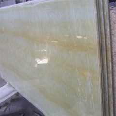 Kaca komposit onyx