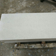 Ubin granit putih mutiara yang dipoles